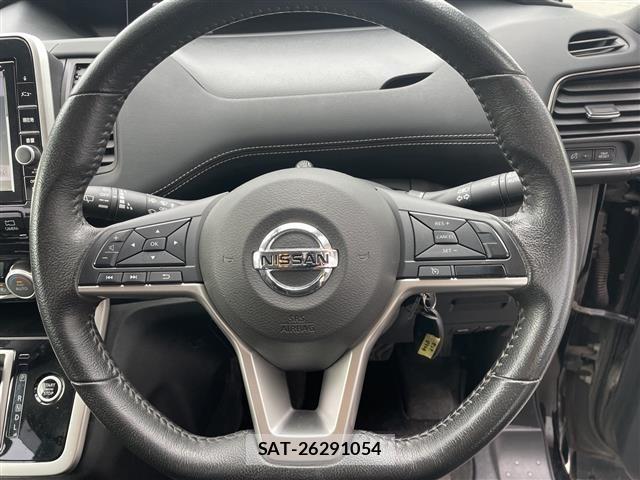 Nissan SERENA 2019 8925197-14