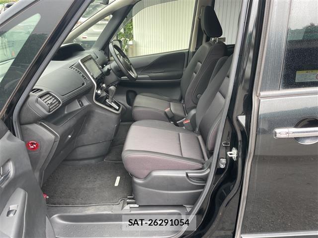 Nissan SERENA 2019 8925197-8