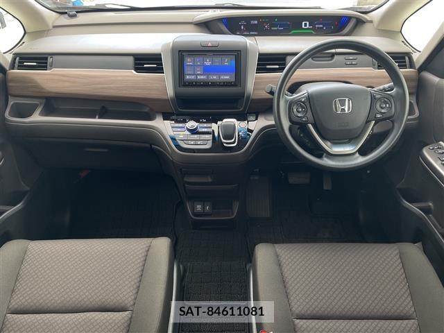 Honda FREED 2023 8684236-15