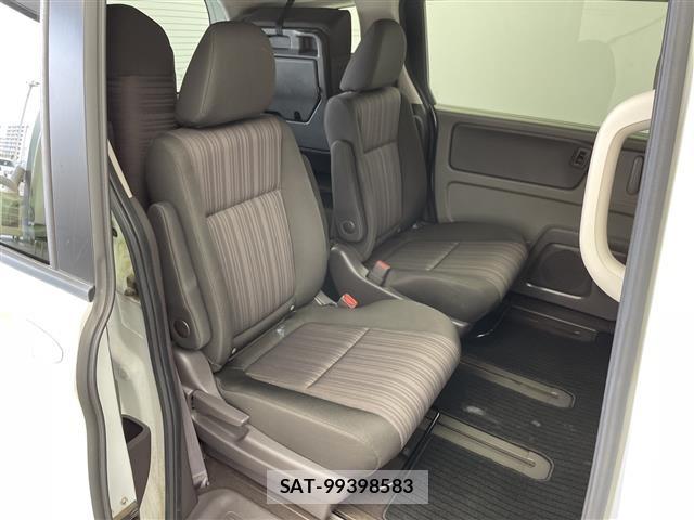 Honda FREED 2017 8684238-7