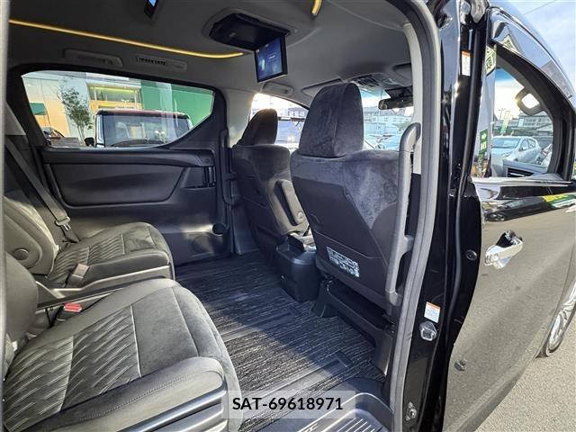 Toyota VELLFIRE 2019 8904814-11