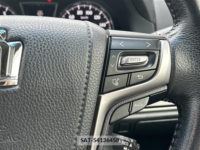 Toyota CROWN 2015 8937554-12