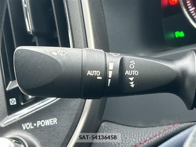 Toyota CROWN 2015 8937554-20