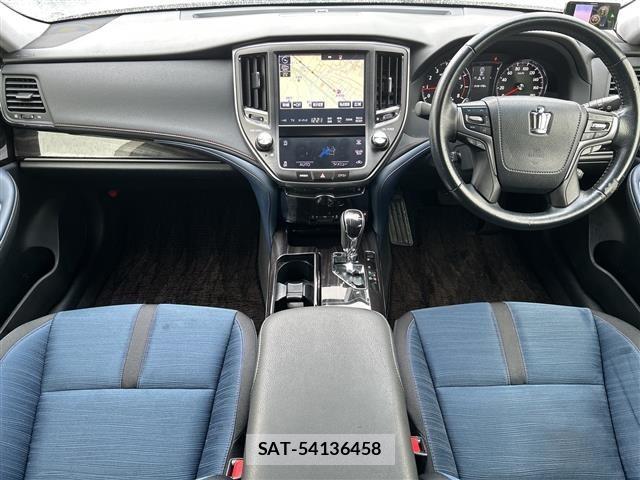 Toyota CROWN 2015 8937554-4