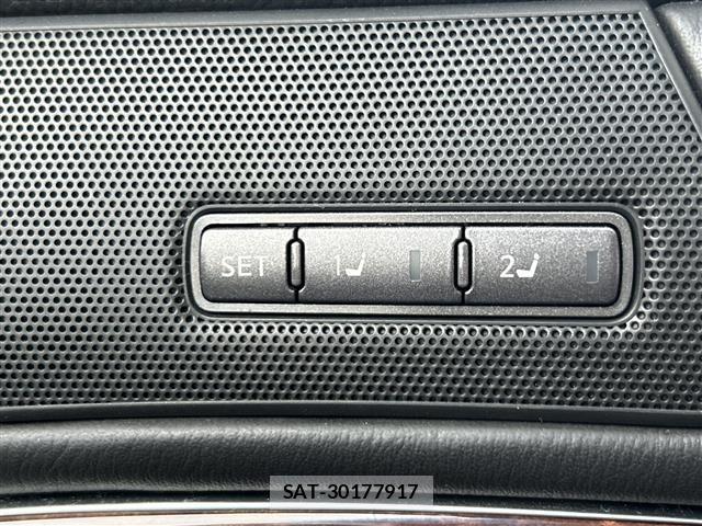 Nissan FUGA 2021 8909589-22