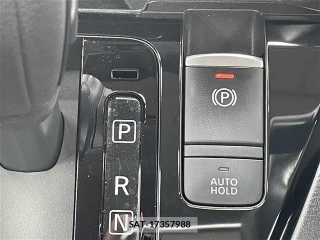 Nissan ROOX 2021 8901950-5