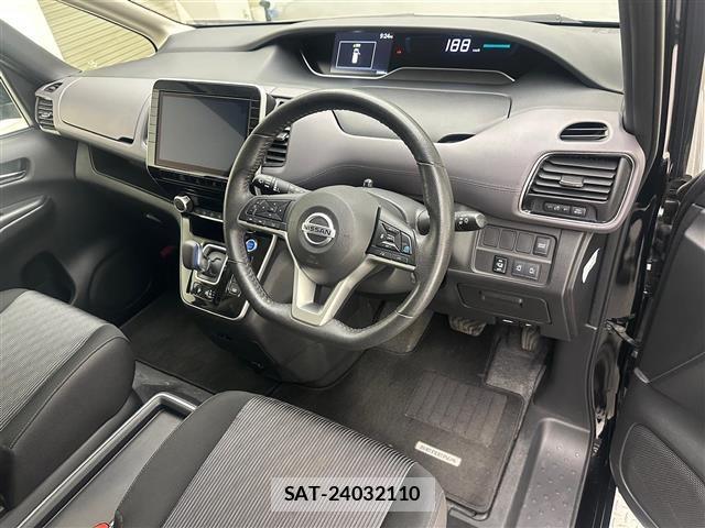 Nissan SERENA 2021 8925252-13