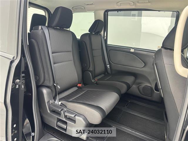 Nissan SERENA 2021 8925252-4