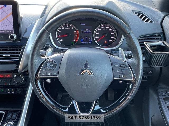 Mitsubishi ECLIPSE CROSS 2021 8855110-17
