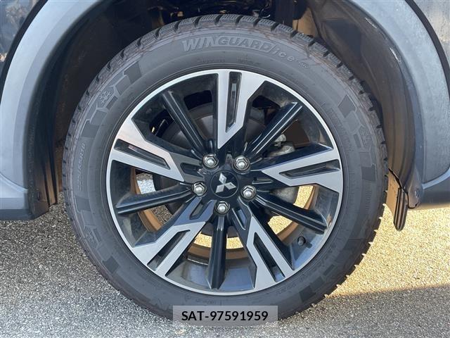 Mitsubishi ECLIPSE CROSS 2021 8855110-4