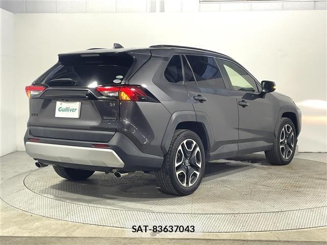 Toyota RAV4 2019 8938221-17
