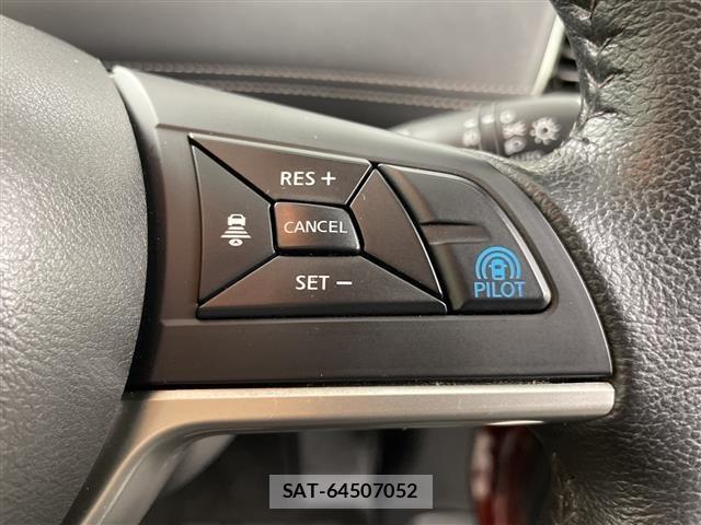 Nissan SERENA 2018 8925253-1