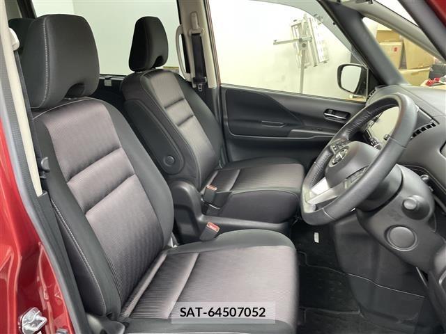 Nissan SERENA 2018 8925253-22