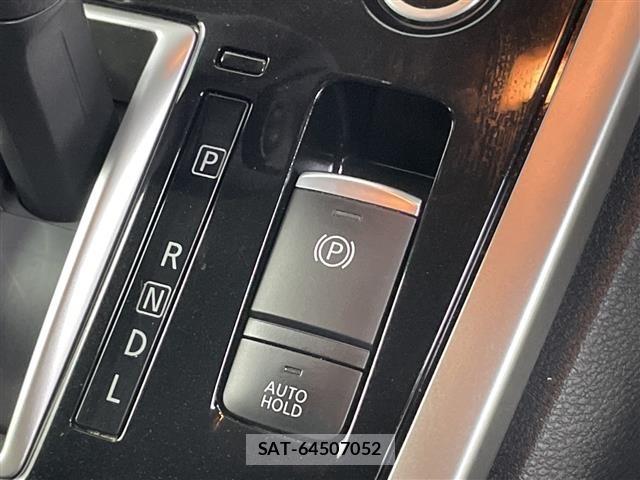 Nissan SERENA 2018 8925253-5