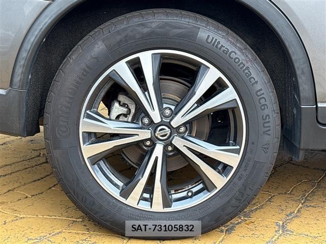 Nissan X-TRAIL 2018 8928744-3