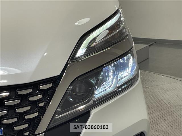Nissan SERENA 2022 8925261-13