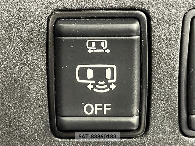 Nissan SERENA 2022 8925261-20