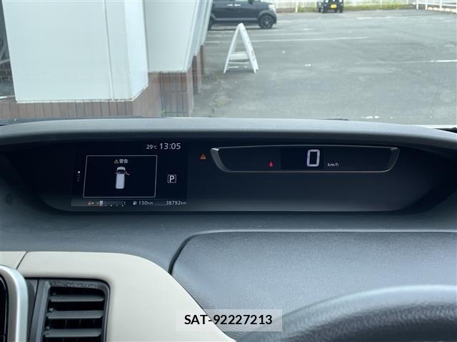 Nissan SERENA 2017 8925262-1