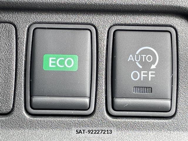 Nissan SERENA 2017 8925262-11