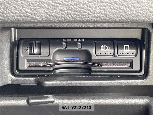 Nissan SERENA 2017 8925262-19