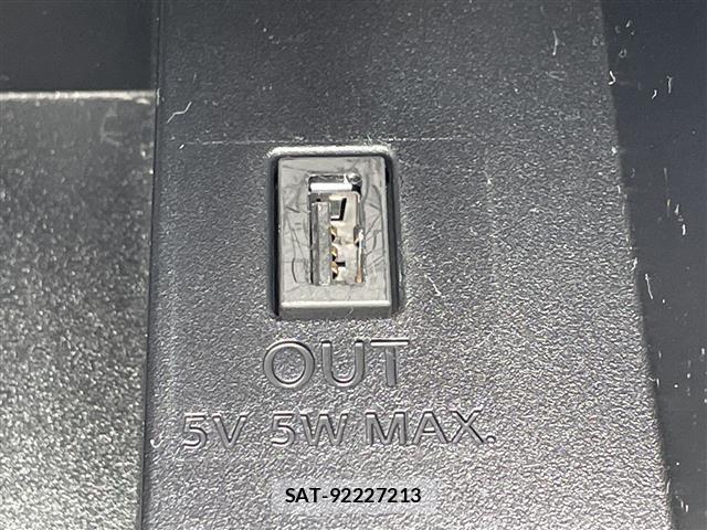 Nissan SERENA 2017 8925262-22