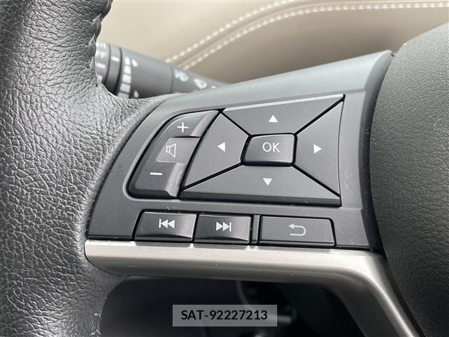 Nissan SERENA 2017 8925262-3