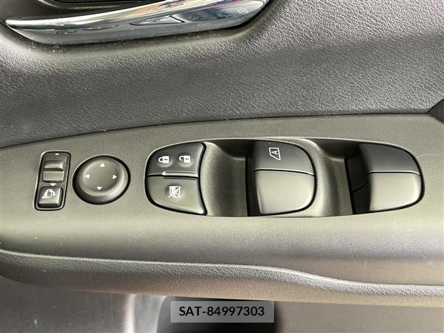 Nissan SERENA 2019 8925282-20