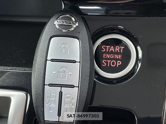 Nissan SERENA 2019 8925282-8