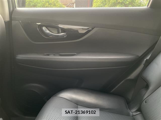 Nissan X-TRAIL 2017 8928754-4