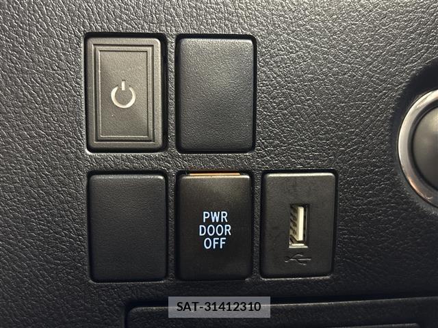 Toyota VELLFIRE 2018 8904839-11
