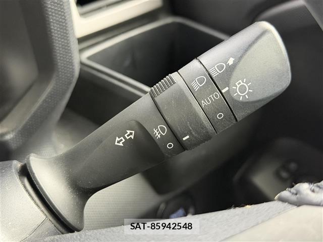 Daihatsu TAFT 2020 8936208-9