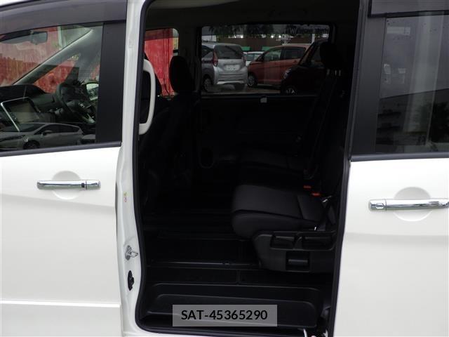 Nissan SERENA 2018 8925283-20