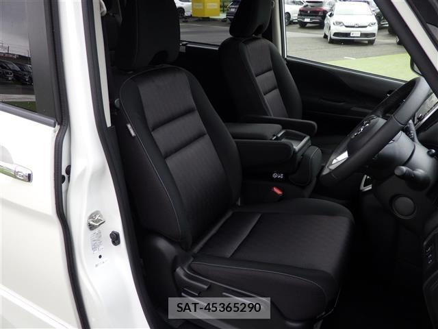 Nissan SERENA 2018 8925283-22