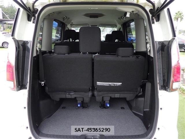 Nissan SERENA 2018 8925283-6