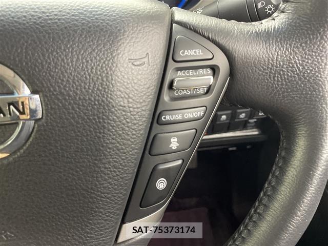Nissan ELGRAND 2019 8909078-1