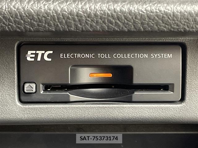 Nissan ELGRAND 2019 8909078-16