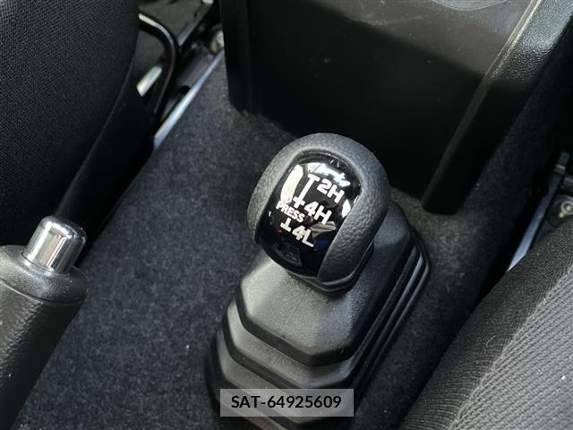 Suzuki JIMNY SIERRA 2025 8917240-7