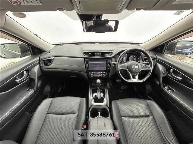 Nissan X-TRAIL 2018 8928770-15