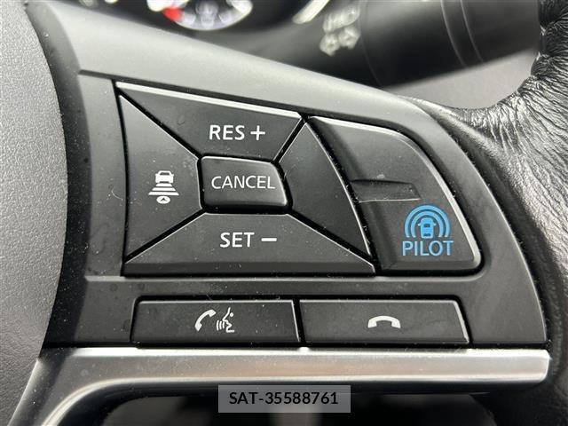 Nissan X-TRAIL 2018 8928770-6