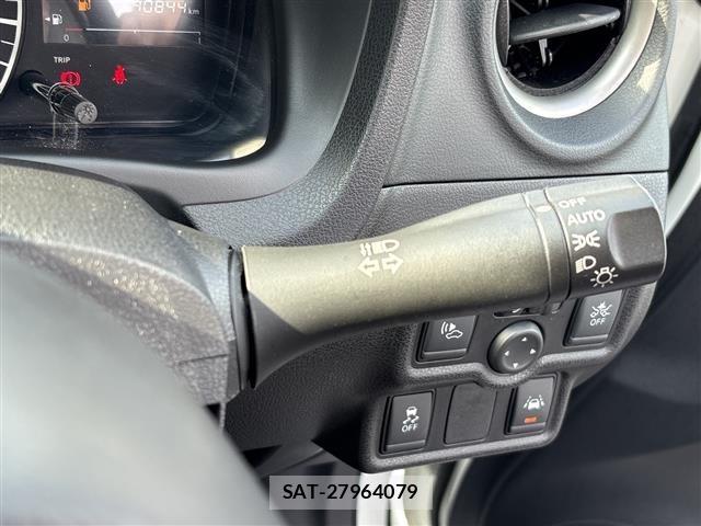 Nissan NOTE 2017 8911738-8