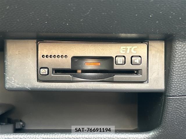 Suzuki LAPIN 2012 8932943-4