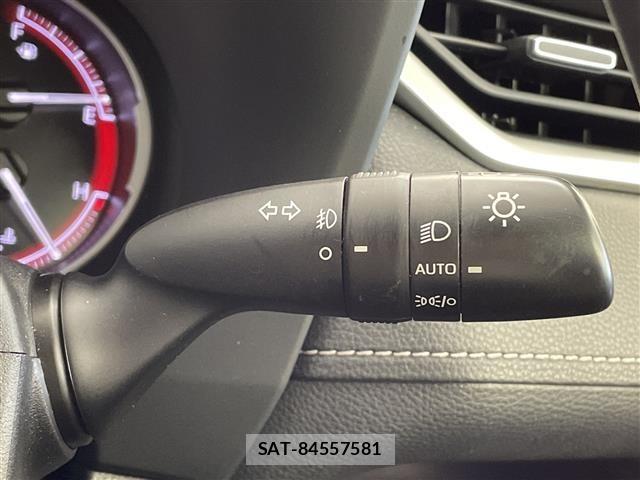 Toyota RAV4 2020 8709221-11