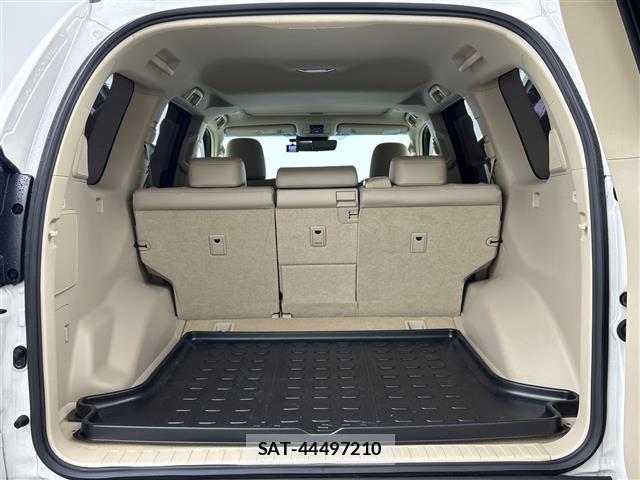 Toyota LAND CRUISER PRADO 2023 8907239-11