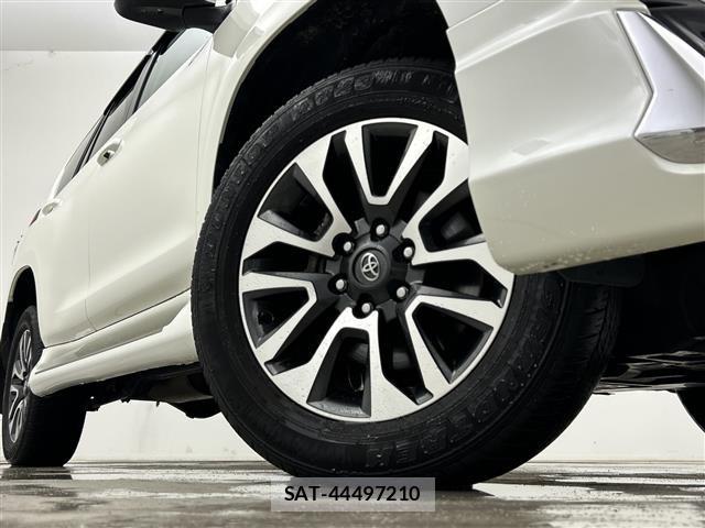Toyota LAND CRUISER PRADO 2023 8907239-12