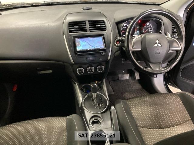 Mitsubishi RVR 2014 8825270-3