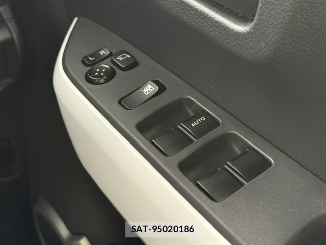 Suzuki HUSTLER 2014 8690048-4