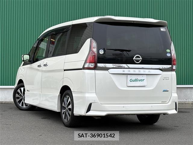Nissan SERENA 2017 8925332-14