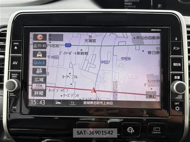 Nissan SERENA 2017 8925332-16