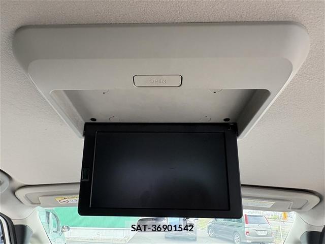 Nissan SERENA 2017 8925332-20