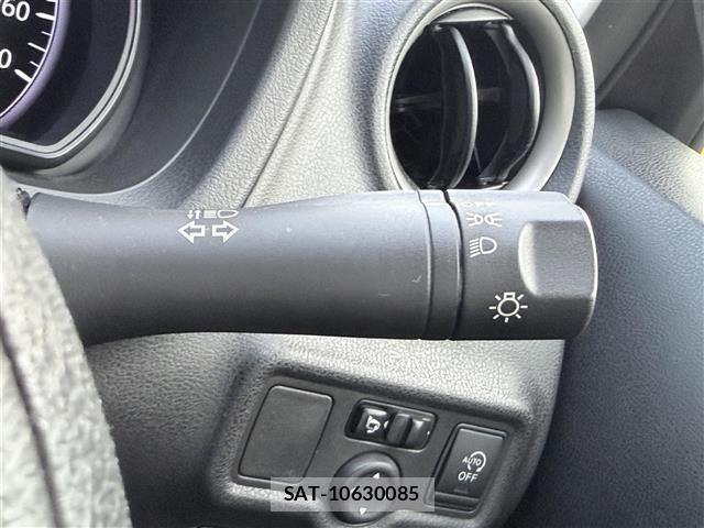 Nissan NOTE 2013 8911753-7